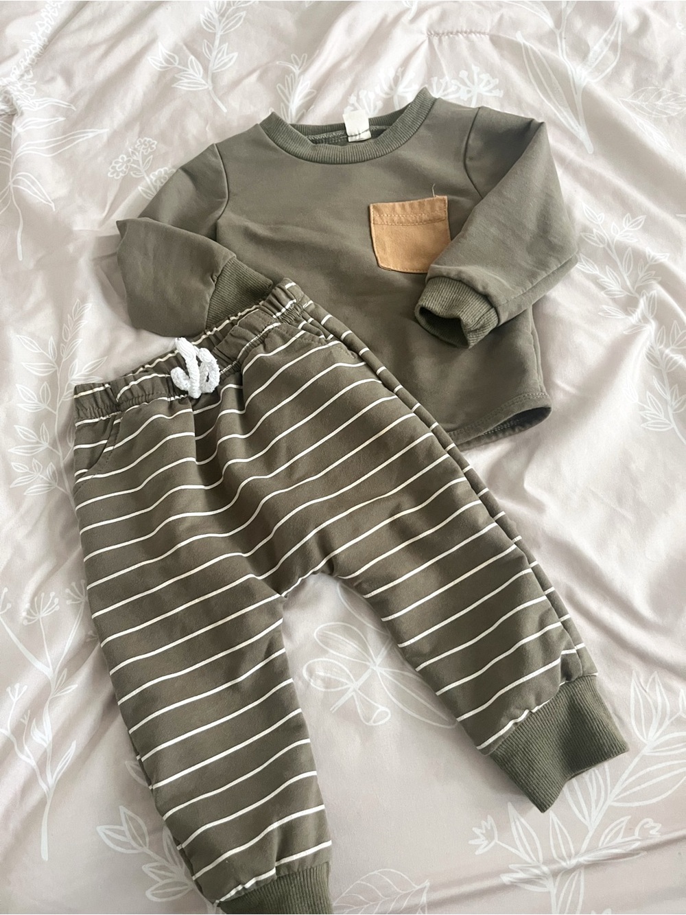 baby olive green set